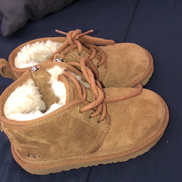 Uggs for toddlers - Picture 1 of 3